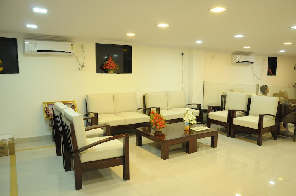 Hotel Executive Inn 비자야와다 외부 사진