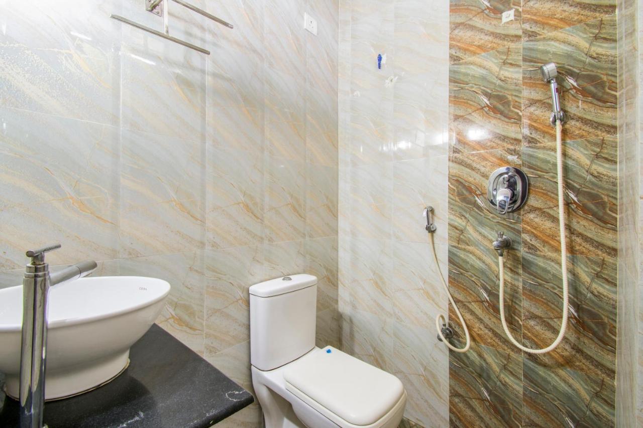 Hotel Executive Inn 비자야와다 외부 사진